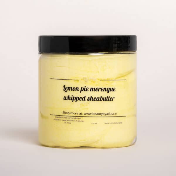 Lemon pie merengue whipped sheabutter